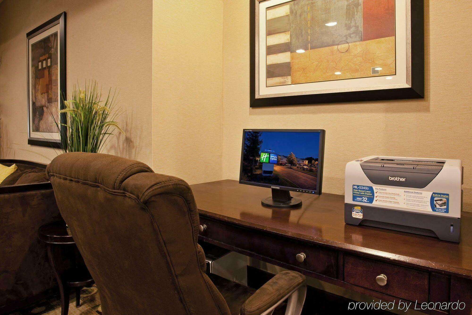 Quality Inn & Suites Oakwood Village - Cleveland South Kemudahan gambar